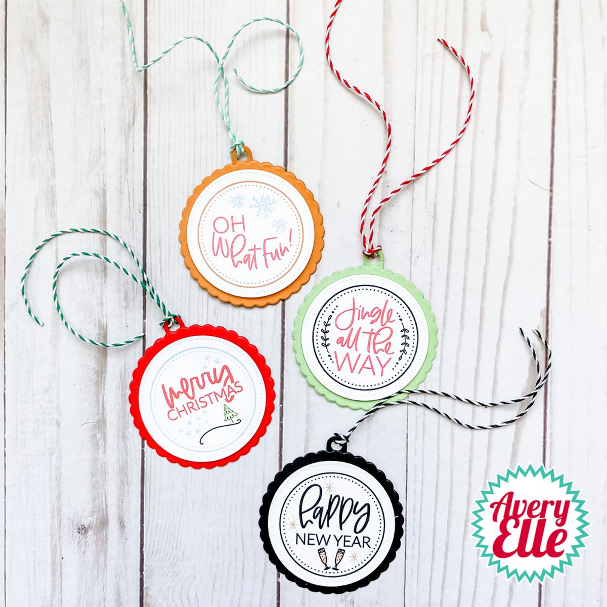Avery Elle Merry Circle Tags Stamp and Die Set