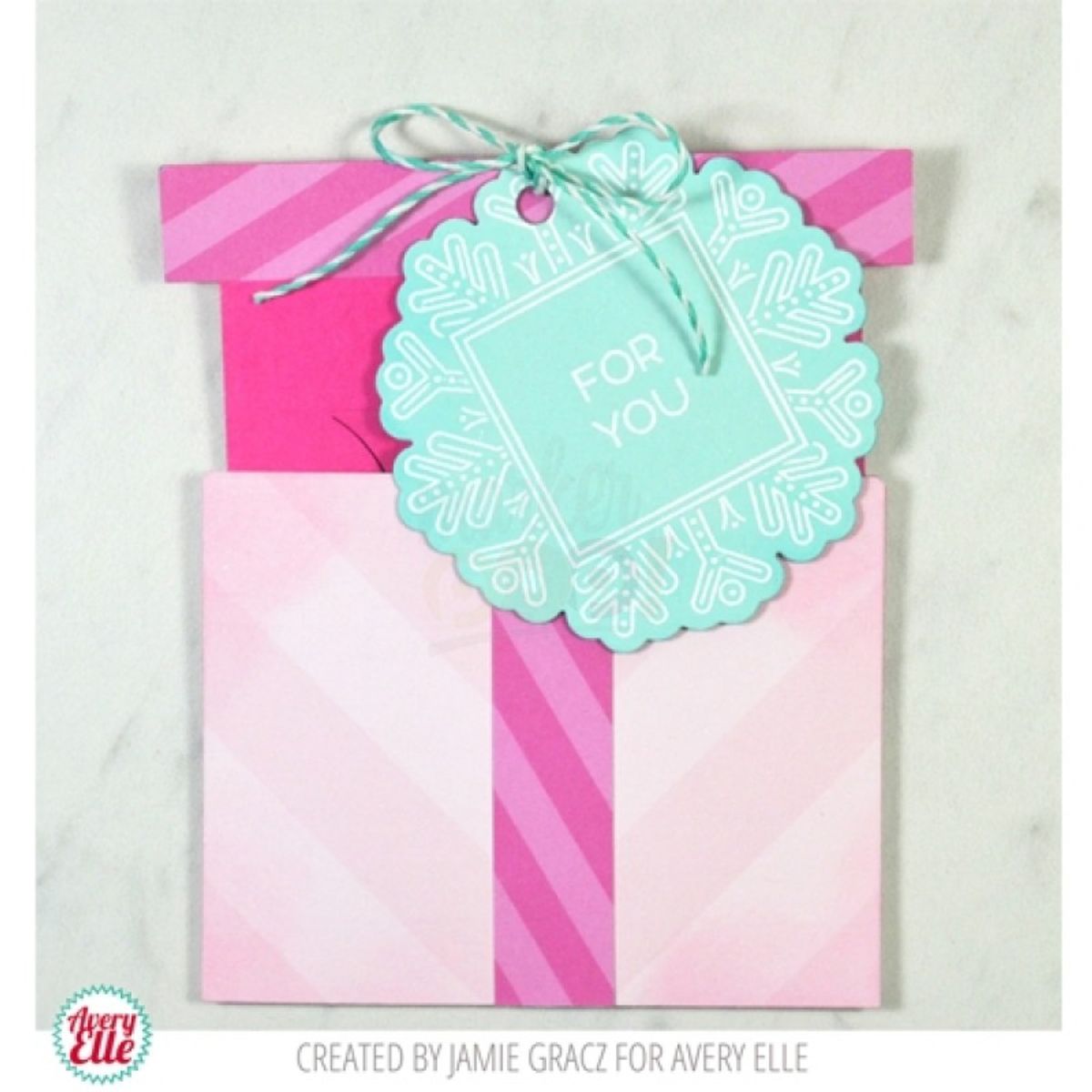Avery Elle Gift Box Card Holder Die