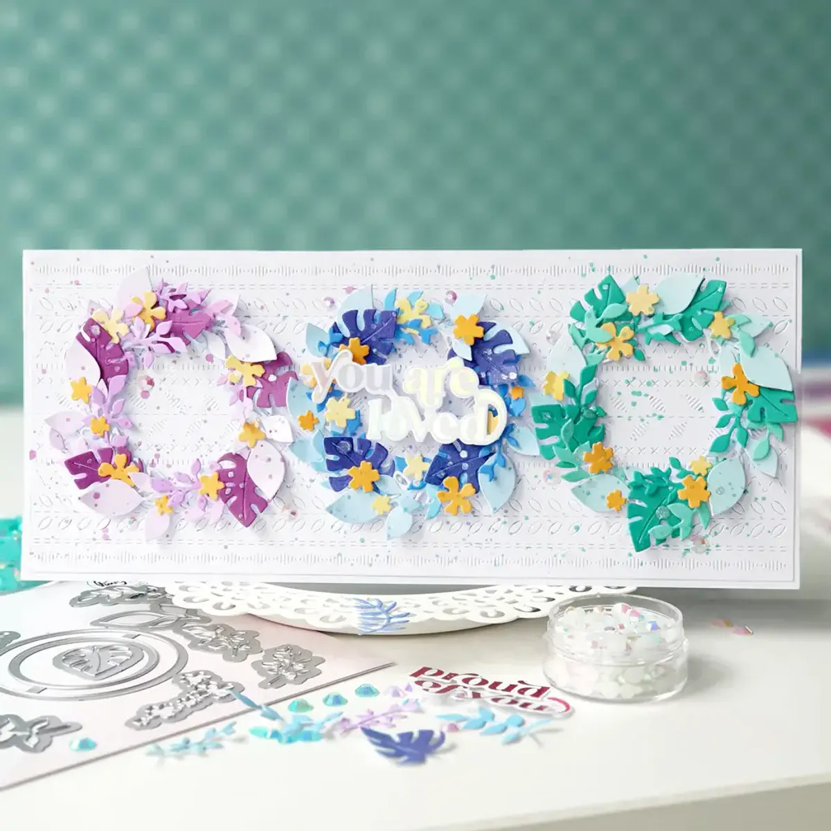 Pinkfresh Studio Garden Wreath die set
